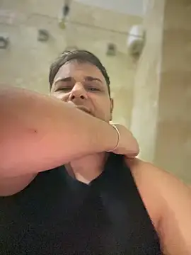 SecretlyDD online show from December 31, 4:35 pm