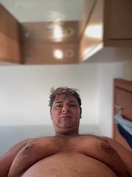 SecretlyDD online show from October 18, 8:30 am