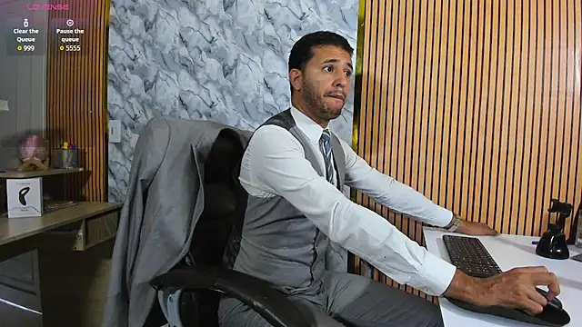 Hideintheoffice online show from March 9, 11:15 am