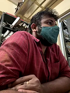 Hillz king 98 online show from September 28, 7:45 pm