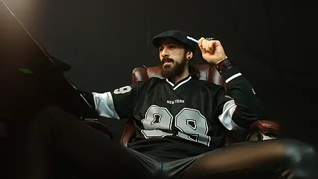 AxelColton online show from January 7, 5:56 am