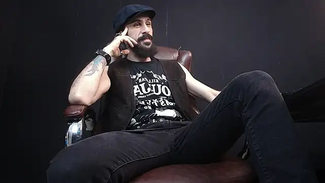 AxelColton online show from February 15, 6:23 am