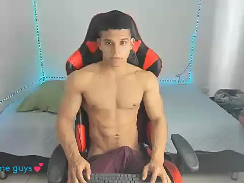 oliver thompsson7 online show from January 15, 7:49 pm