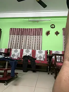 Snapshot of GildanK18 chatting on January 25, 5:08 pm GildanK18 online show from January 25, 5:08 pm