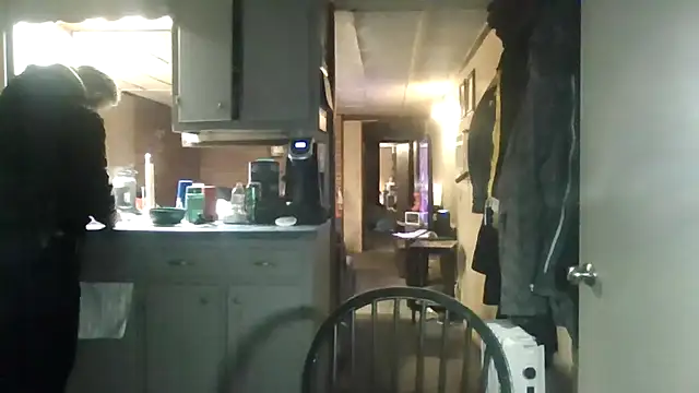 zaneporter46 online show from December 20, 12:34 pm