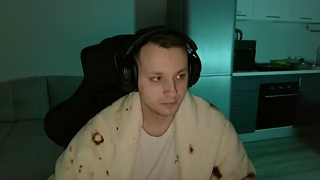 -VsFuture- online show from December 24, 5:23 pm