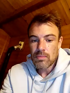 Snapshot of Eddyfrancis87 chatting on September 19, 12:13 am Eddyfrancis87 online show from September 19, 12:13 am