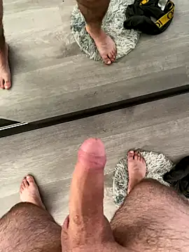 Snapshot of couplehot992 chatting on October 28, 2:30 pm couplehot992 online show from October 28, 2:30 pm