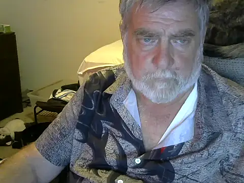 viejo oso online show from September 19, 2:23 am