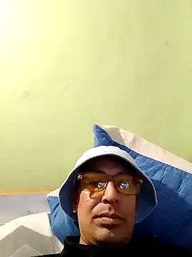 zeus2630 online show from December 1, 1:30 am