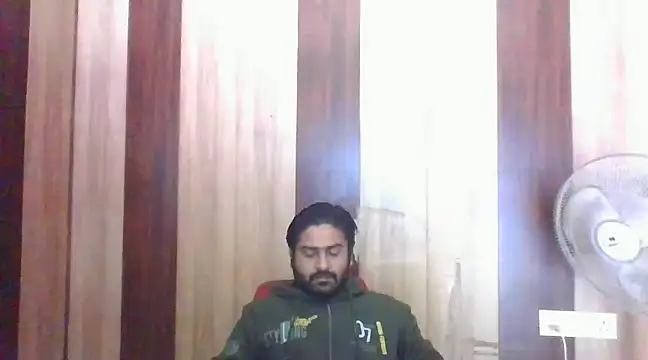 Snapshot of indihotguy chatting on January 23, 7:11 am indihotguy online show from January 23, 7:11 am