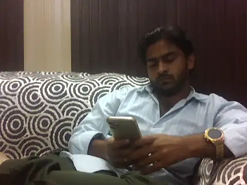 Snapshot of indihotguy chatting on September 22, 1:21 pm indihotguy online show from September 22, 1:21 pm