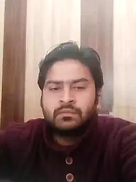 Snapshot of indihotguy chatting on January 9, 6:59 am indihotguy online show from January 9, 6:59 am