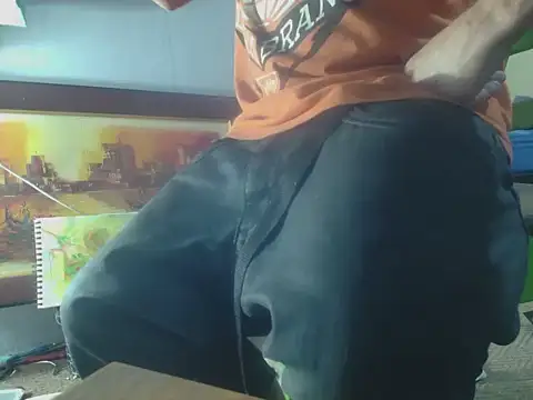 poesnuus999 online show from March 4, 5:31 pm