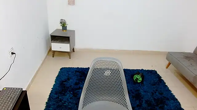 Br4ndxpimm online show from June 10, 2:07 pm