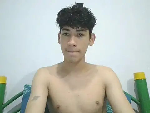 leo teen online show from January 24, 11:56 pm