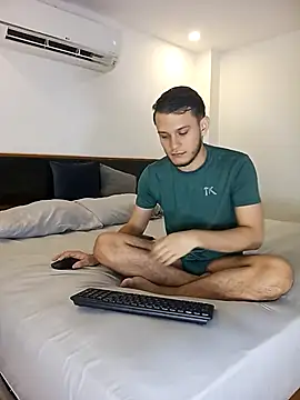 1Tommy9 online show from March 10, 5:13 am