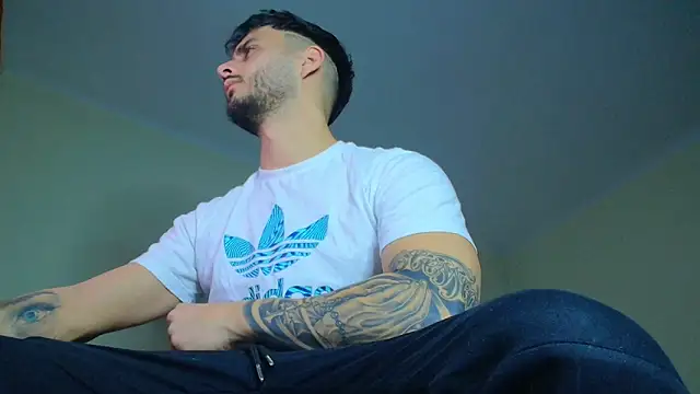 XanderCage99 online show from January 25, 1:43 am