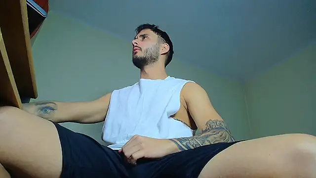 XanderCage99 online show from January 6, 9:00 pm