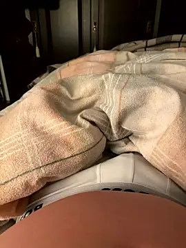 gamdschie49 online show from January 16, 8:33 pm