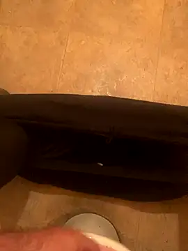 Snapshot of balint35 chatting on September 16, 7:31 am balint35 online show from September 16, 7:31 am