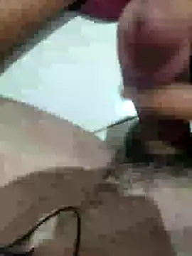 eli157e online show from January 1, 5:22 am