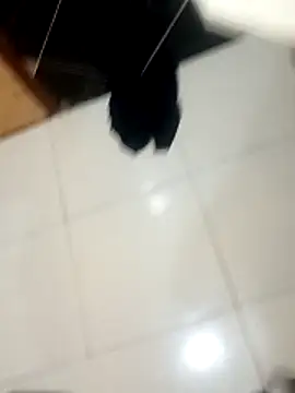 rodrig2107 online show from April 24, 7:49 pm