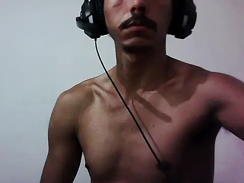 MagrinhoSaradoo online show from October 23, 11:30 pm