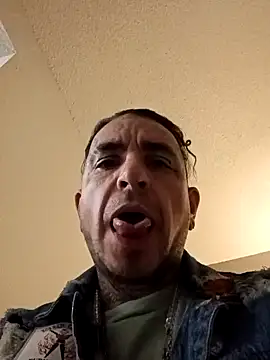 justthetip4209 online show from October 1, 3:10 am