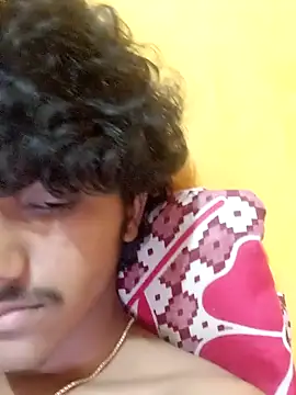 CosmicEmuu online show from January 22, 5:38 pm