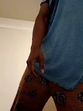 Snapshot of MrDaddyBbSnake chatting on January 20, 1:07 am MrDaddyBbSnake online show from January 20, 1:07 am