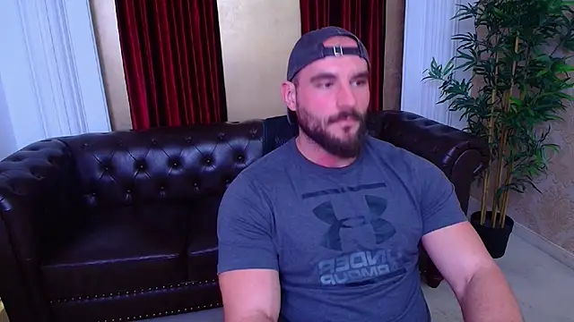 AdamJamesonn online show from September 26, 6:55 am