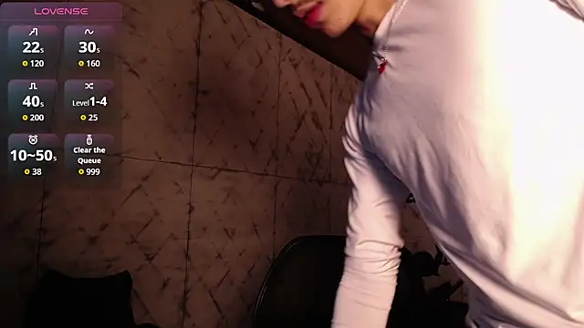 tim  fox online show from November 28, 12:18 pm