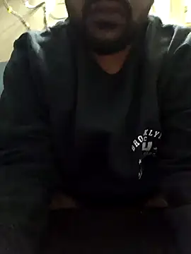 13lusty online show from February 1, 2:16 am