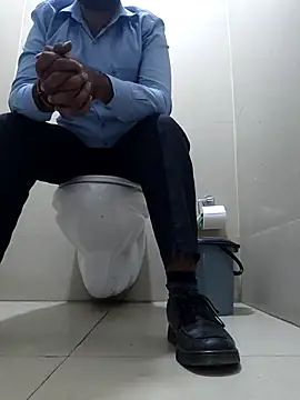 13lusty online show from October 10, 10:53 am