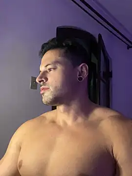 Lucasfit24 online show from March 4, 11:43 pm