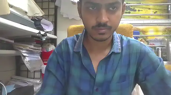 Snapshot of cute_modell chatting on March 1, 12:23 pm cute modell online show from March 1, 12:23 pm