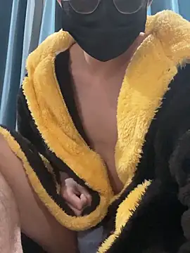 yfx468 online show from February 27, 4:32 pm