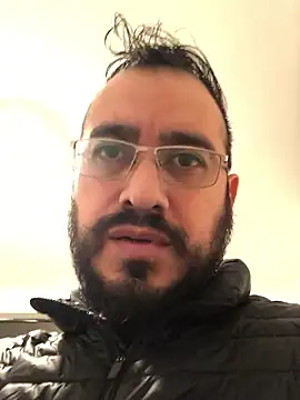 leonardohot1987 online show from January 8, 6:35 pm