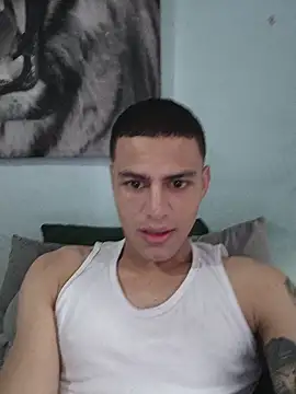 dany hardy online show from November 16, 7:38 pm