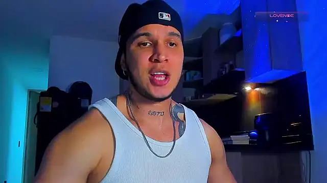 austinoficial online show from April 18, 12:01 am