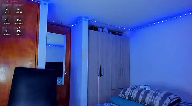 austinoficial online show from March 4, 1:12 am