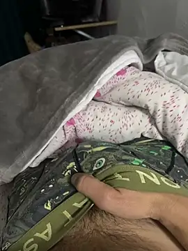 Snapshot of zoltard_1911 chatting on January 20, 1:50 am zoltard 1911 online show from January 20, 1:50 am