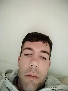 Yeray01 online show from April 18, 3:46 pm