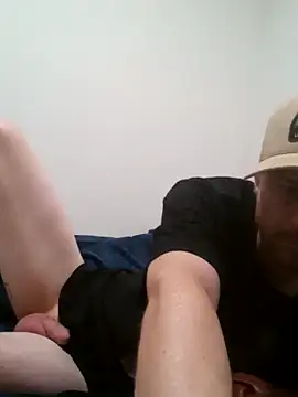 Snapshot of Vancityfucktoy chatting on October 31, 6:50 am Vancityfucktoy online show from October 31, 6:50 am