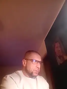 bobbuilder77pl online show from February 17, 12:32 am