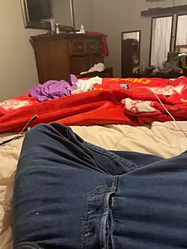 biggzee6 online show from April 7, 2:00 am