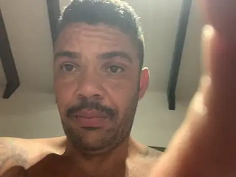 grossocalibre20 online show from February 25, 10:11 pm