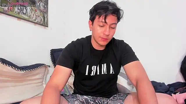 Amon  ashford online show from March 26, 6:28 am