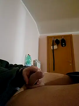 Velly82 online show from January 7, 5:51 pm